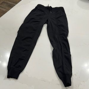 Dance Studio Mid-Rise Jogger Full length
